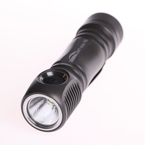 Best EDC Flashlights 2021 [15 Top Everyday Carry Lights]